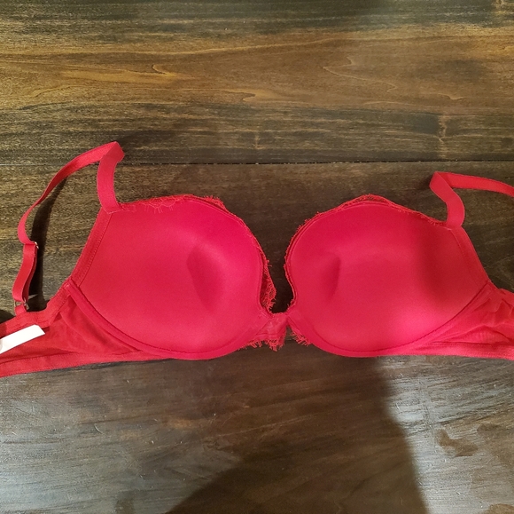 Victoria's Secret Red Lace Push Up Bra (36DDD) - Picture 3 of 5